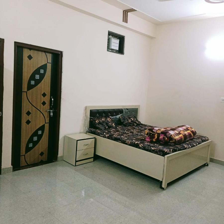 Radha Bhavan Vrindāvan Exteriér fotografie
